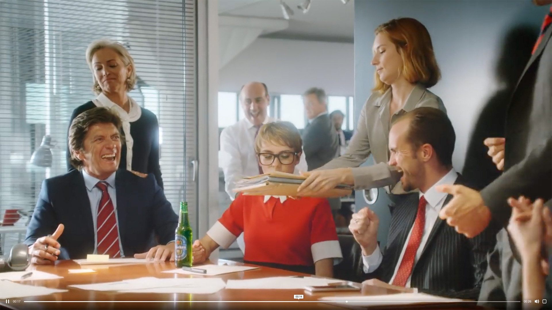 WEbsite2025-_0002s_0005_Heineken6-gif4